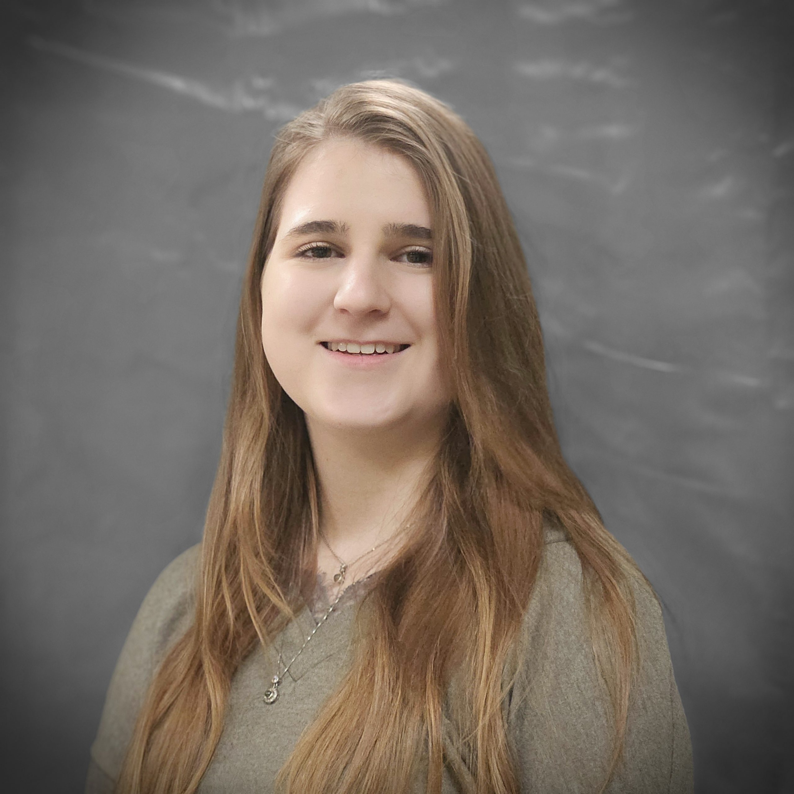 Nelly Celar, Ansprechpartnerin im Team der Celar Estrichbau GmbH.